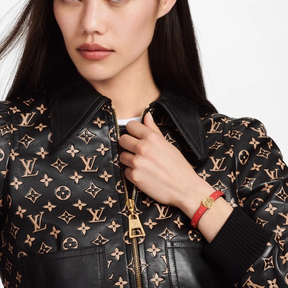 Louis Vuitton LV CIRCLE REVERSIBLE BRACELET - Picture 4 of 16